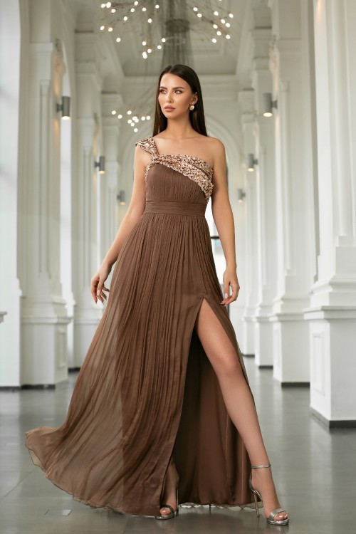 Rochie lunga din matase...