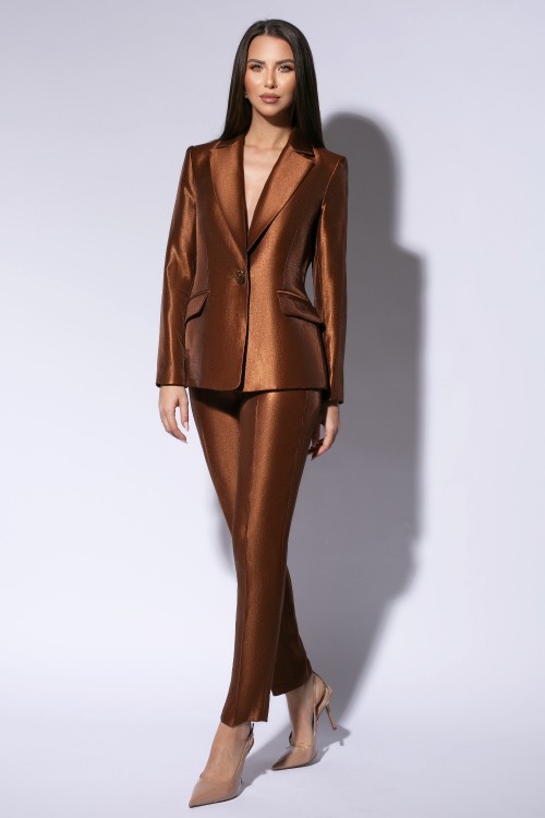 Compleu cu pantaloni